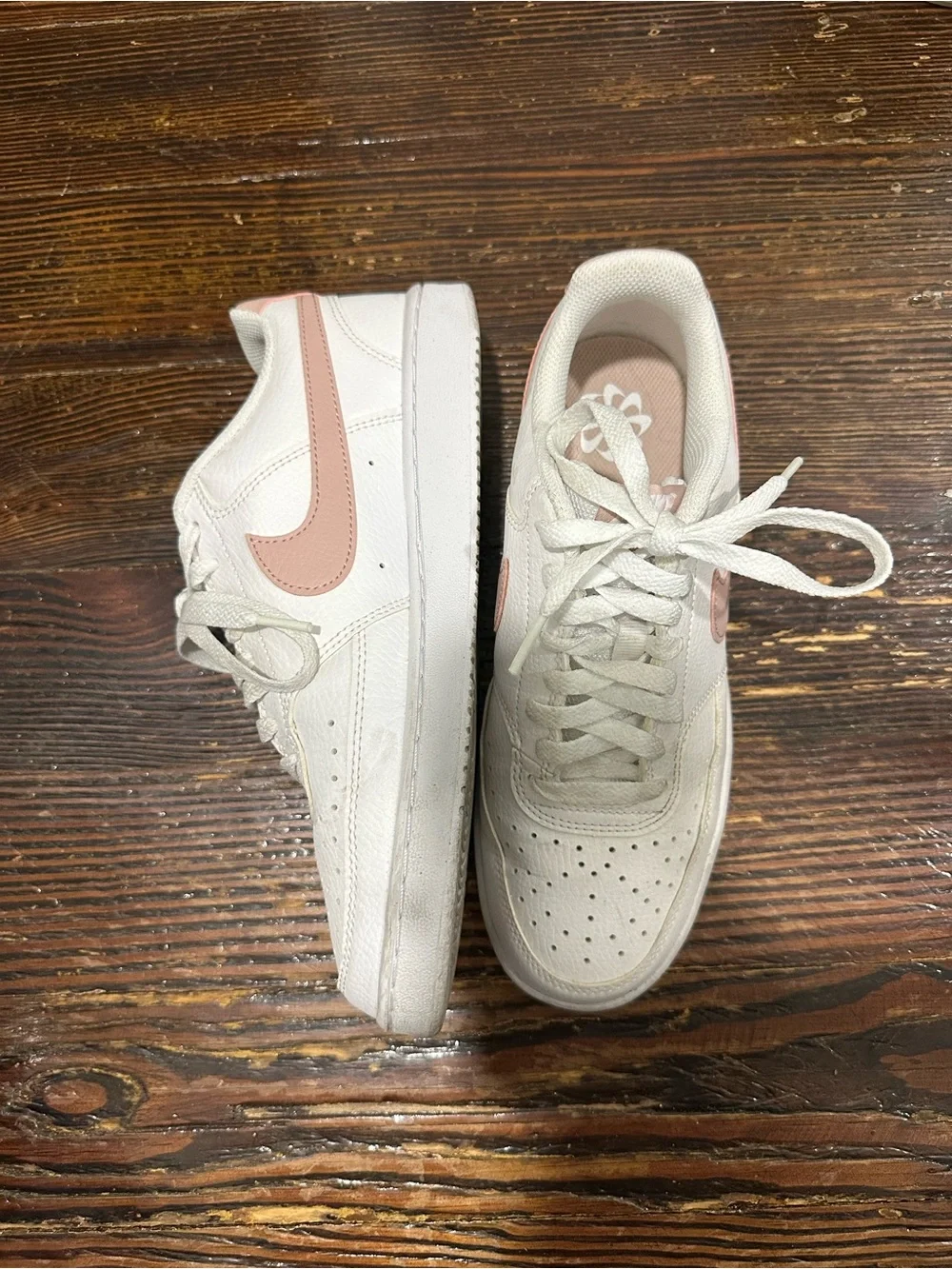 Nike Women’s Air Force 1